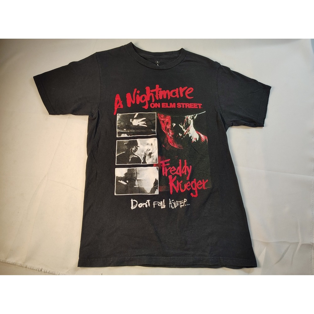 A Nightmare on Elm Street Freddy Krueger Horror Movie Graphic Black Tee Shirt Sm